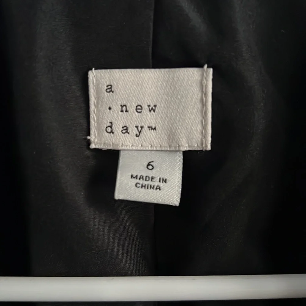 Wool blazer - Picture 4 of 5